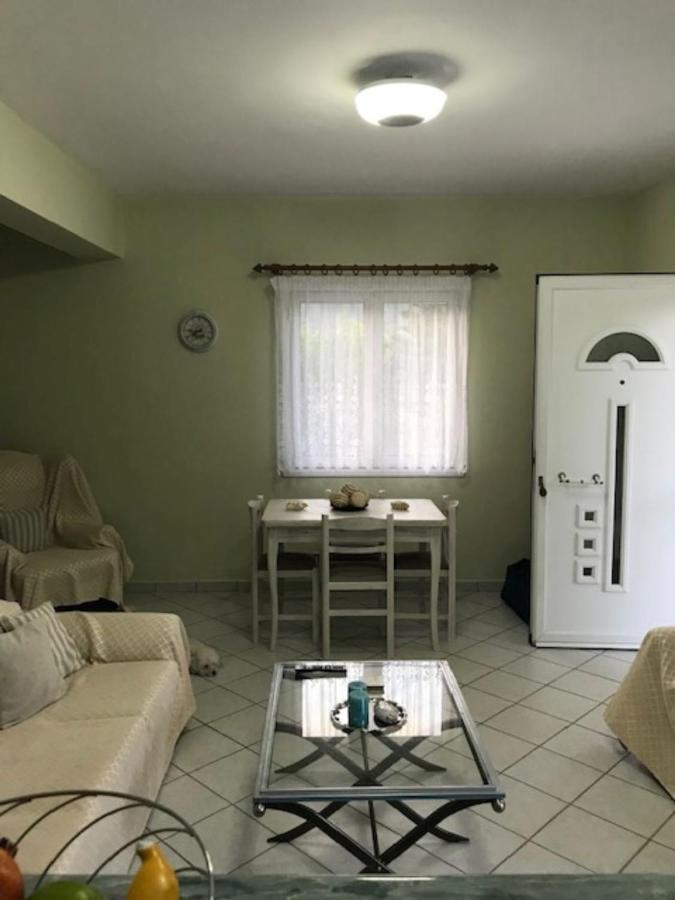 Appartement Filippos House à Lixouri Extérieur photo
