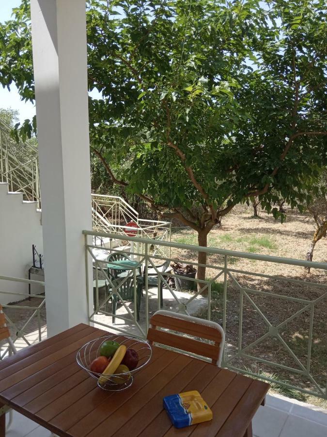 Appartement Filippos House à Lixouri Extérieur photo